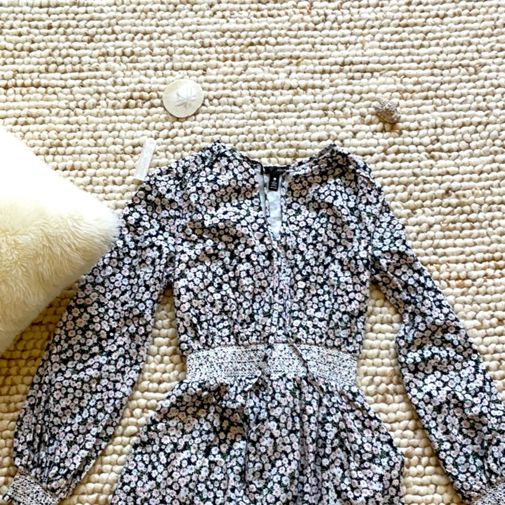 Size S AQUA floral dress